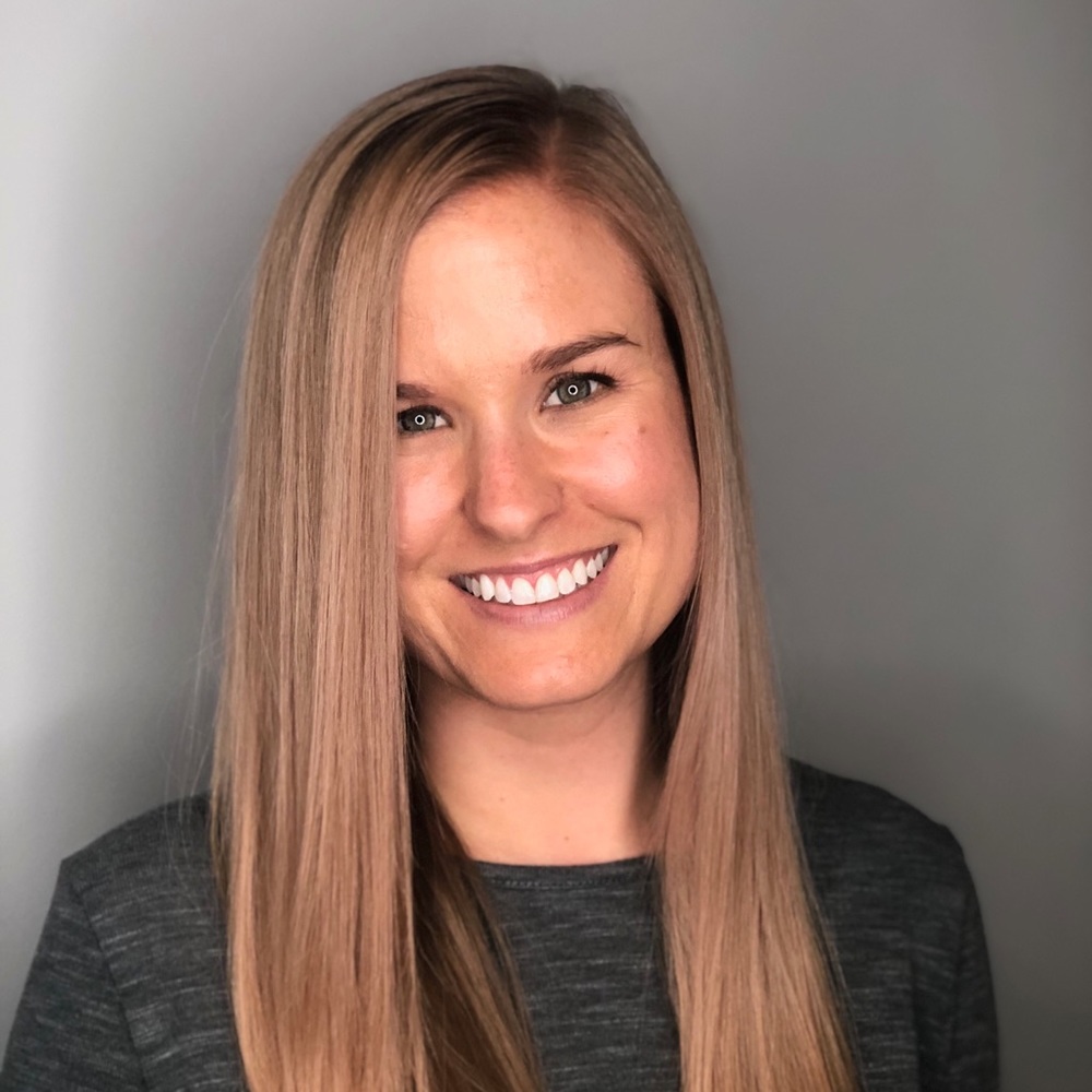 Meet your Posher, Holly